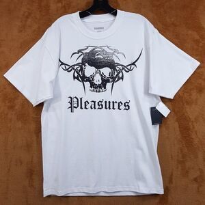 PLEASURES Shirt Mens Medium White Pullover Crew Traditions Skull Logo T-Shirt